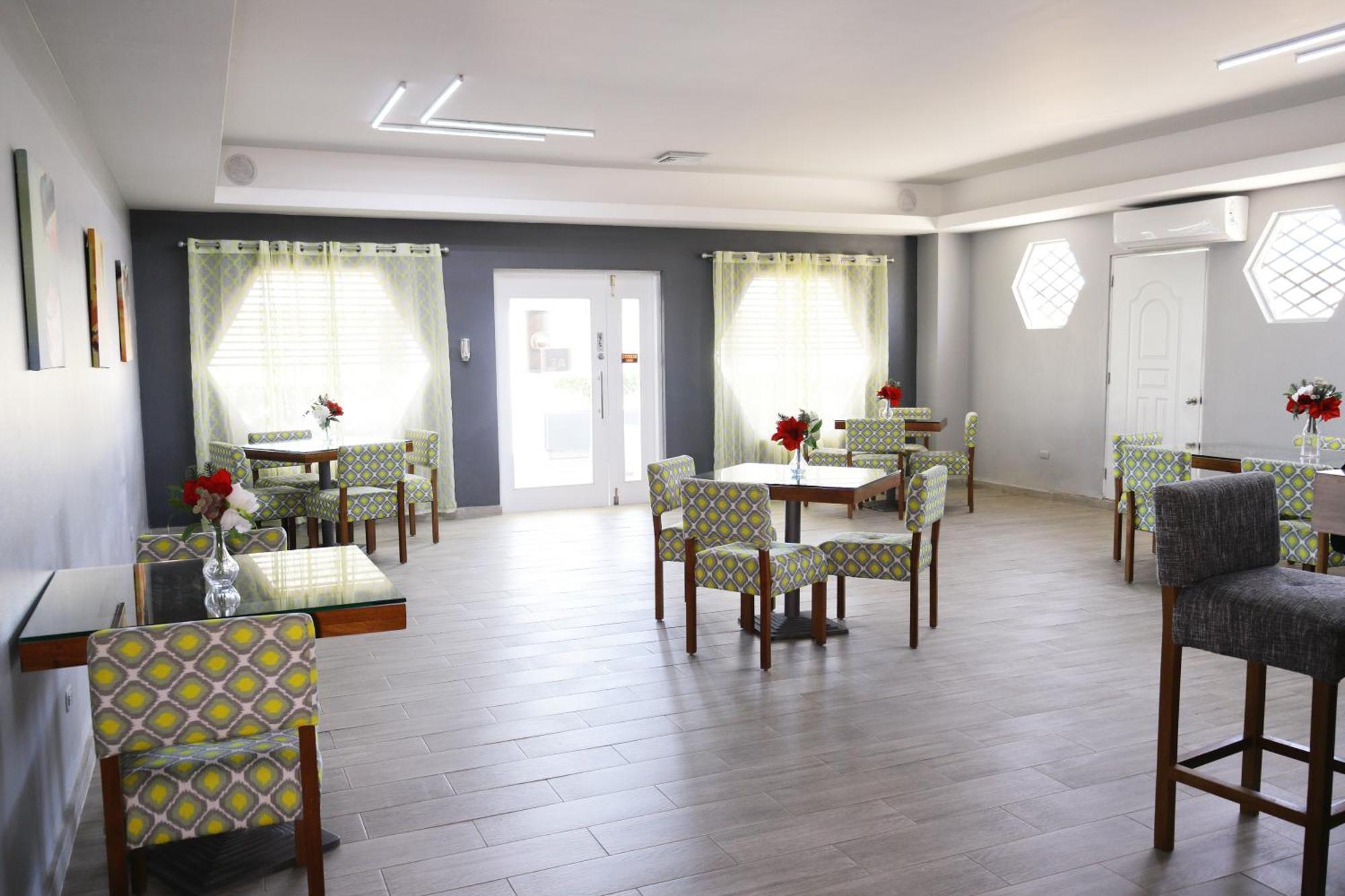 Hotel Capriccio Mare Y Restaurante 蓬塔卡纳 外观 照片