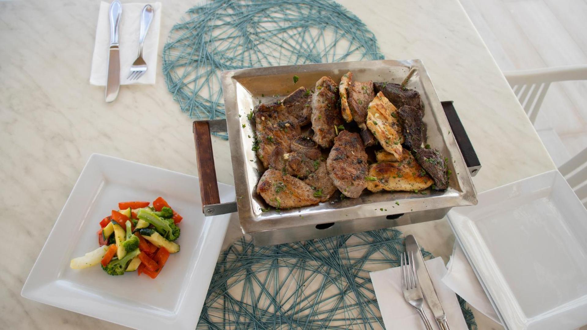 Hotel Capriccio Mare Y Restaurante 蓬塔卡纳 外观 照片